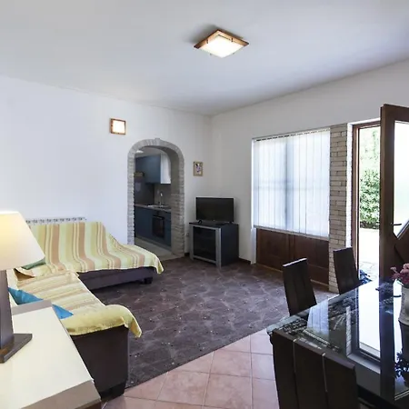 Apartman Fuer 4 Personen Ca 62 Qm In Pjescana Uvala, Istrien Istrische Riviera