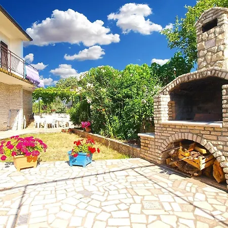 Apartamento Fuer 4 Personen Ca 62 Qm In Pjescana Uvala, Istrien Istrische Riviera